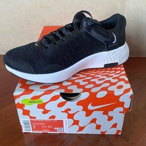 NEW NIB Womens NIKE Renew Serenity Run Black / White Sneaker Running shoes Sz 7